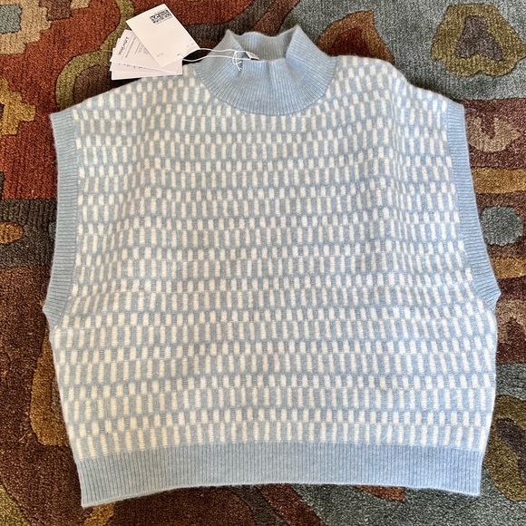 NEW with tags Wool Sleeveless Vest - Picture 2 of 5